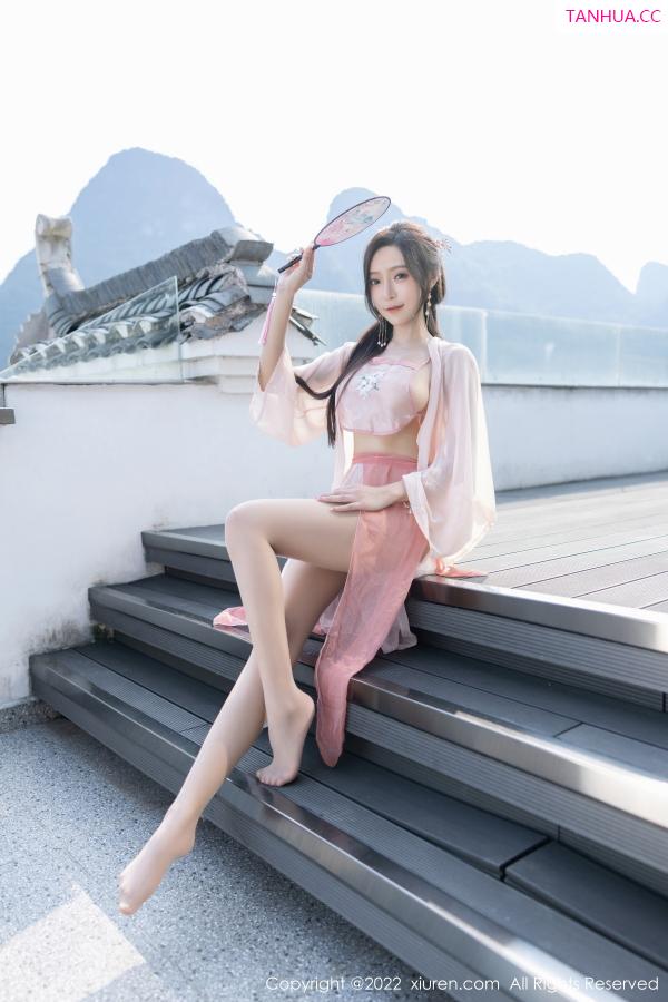 王馨瑶  [XiuRen]高清写真图 2022.12.23 No.6040 王馨瑶yanni 古装服饰第2张图片